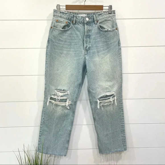 Zara Light Wash Distressed Mom Jeans Size 8 - Picture 1 of 9